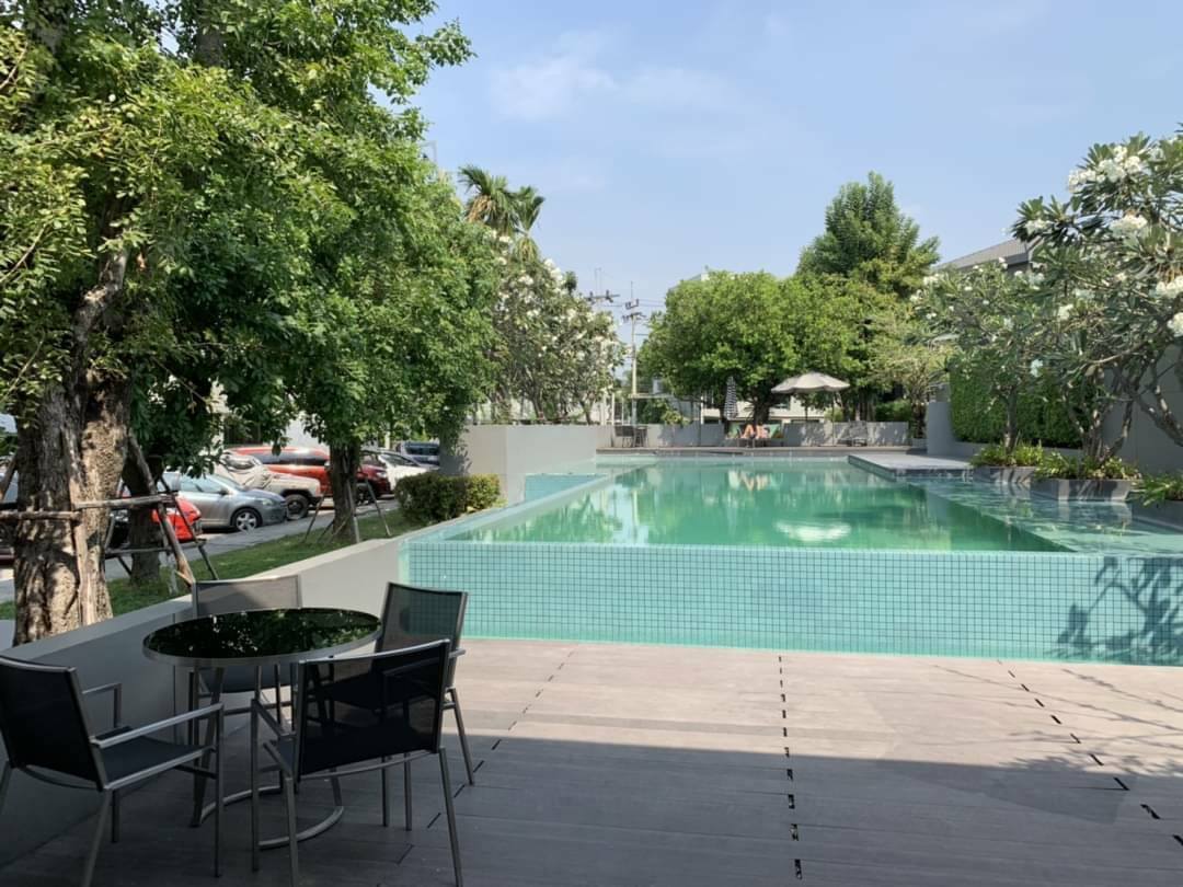 ขาย ทาวน์โฮม Patio พาทิโอ แจ้งวัฒนะ ( เมืองทอง ) 22 ตารางวา