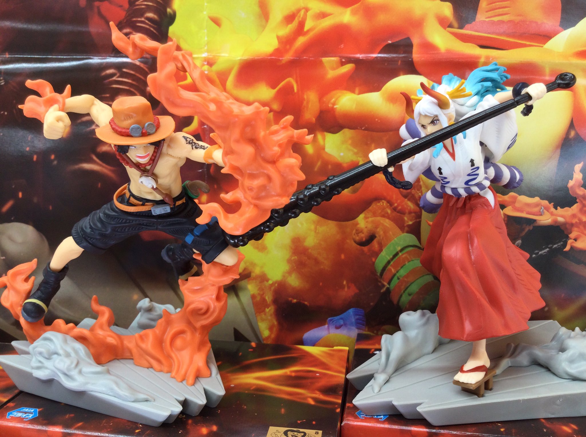 Yamato VS Ace ของแท้ JP แมวทอง - Senkouzekkei Banpresto [โมเดลวันพีช] (2 ตัว)