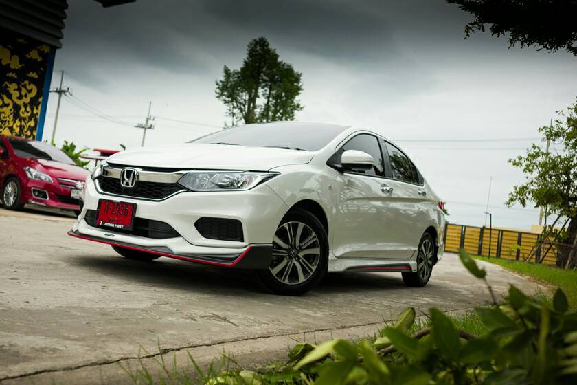 9DEN-AMOTRIZ VS HONDA CITY 2017-ON [ใครเห็นใครก็ร๊ากก กับอีกหนึ่งสุดยอดเทคโนโลยีของการออกแบบผนวกกับคุณภาพวัสดุประกอบเกรดพรีเมี่ยม สู่ชุดแต่งสำหรับรถแสนรักของคุณ]