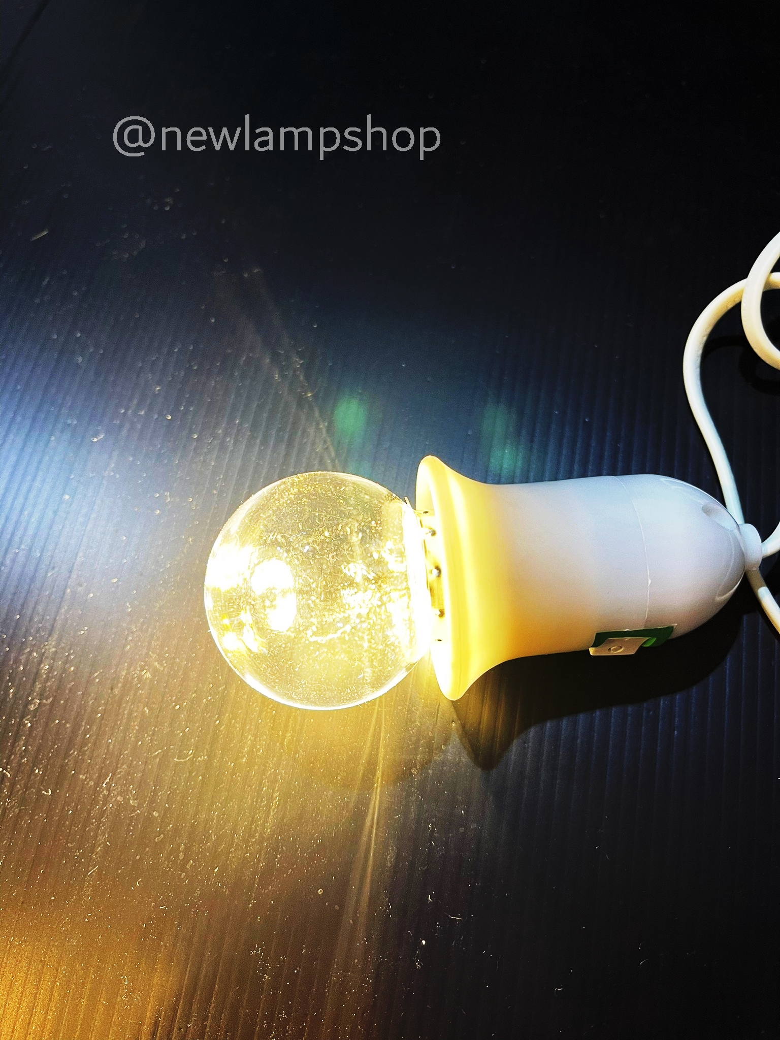 หลอดปิงปอง LED 1w / 3w ขั้วเกลียว E27 มีให้เลือกหลากสี