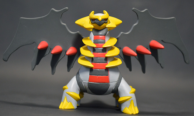 Giratina ของแท้ JP - Monster Collection Takara Tomy [โมเดลโปเกมอน]