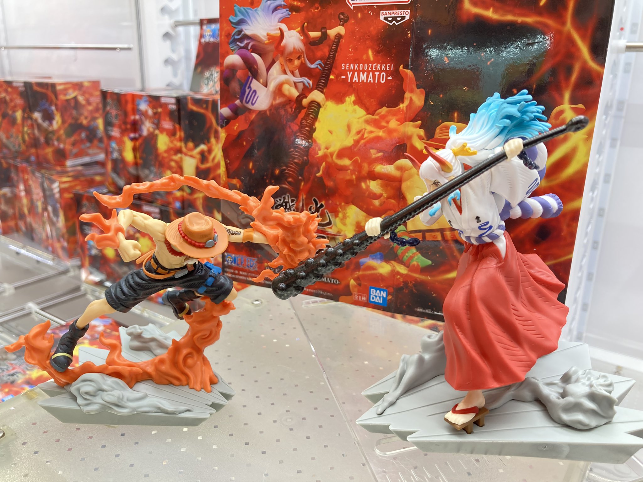 Yamato VS Ace ของแท้ JP แมวทอง - Senkouzekkei Banpresto [โมเดลวันพีช] (2 ตัว)