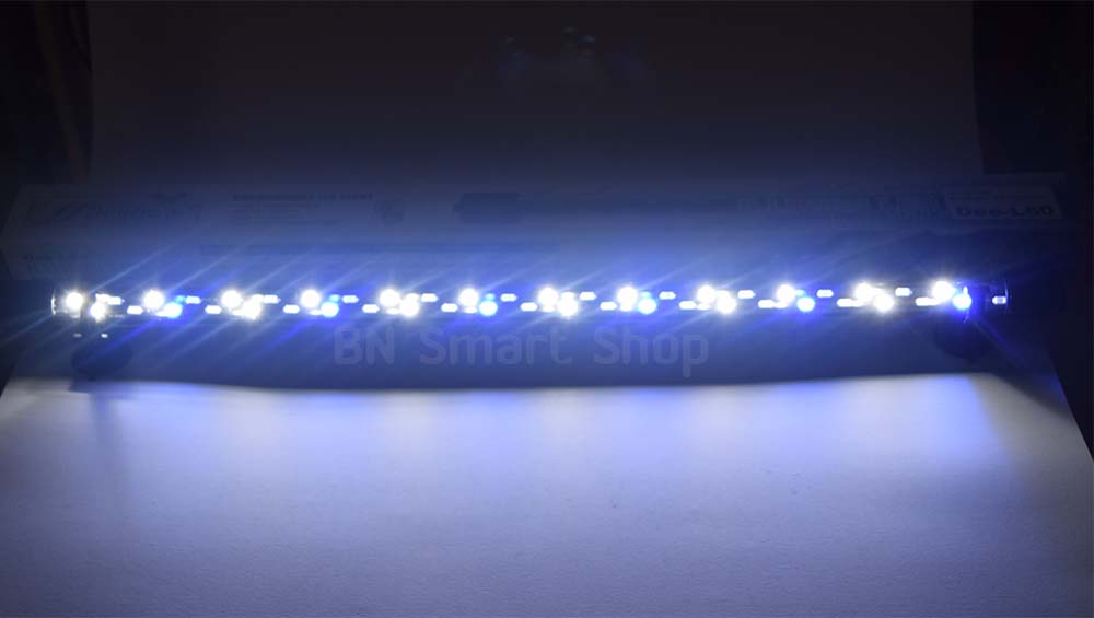 หลอดไฟ LED กันน้ำ ปรับไฟได้ 3 แบบ Deebow Dee-L60 กำลัง 24 วัตต์ ใช้กับตู้ขนาด 60-80 ซม. / 24-32 นิ้ว