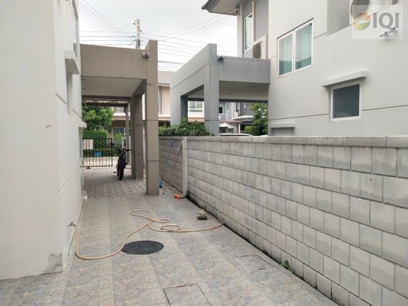 ขาย บ้านเดี่ยว 2 ชั้น Centro สุขสวัสดิ์-พระราม3 ใกล้ทางด่วนเฉลิมมหานคร และ สะพานภูมิพล - เนื้อที่ 51 ตร.ว. - พื้นที่ 164 ตร.ม. - ขนาด 4 ห้องนอน 4 ห้องน้ำ