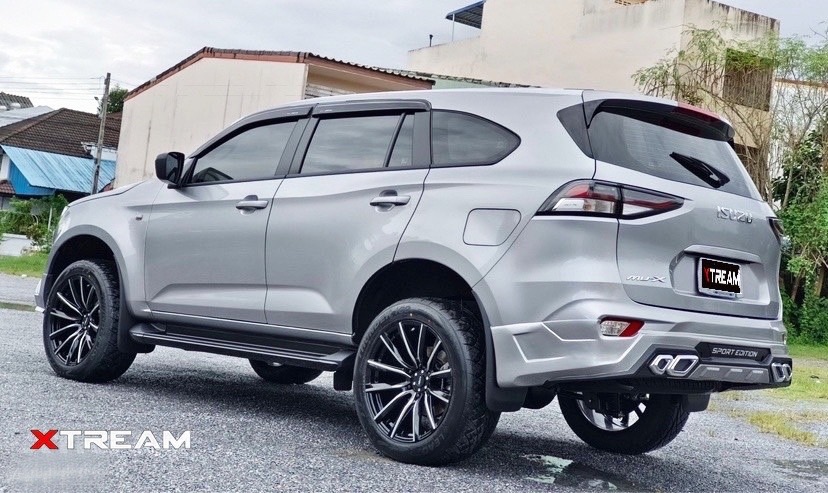 XTREAM VS ISUZU MU-X'2021 [กำเนิดมาให้โลกรู้ 100%งานแท้ไม่มีก๊อป]