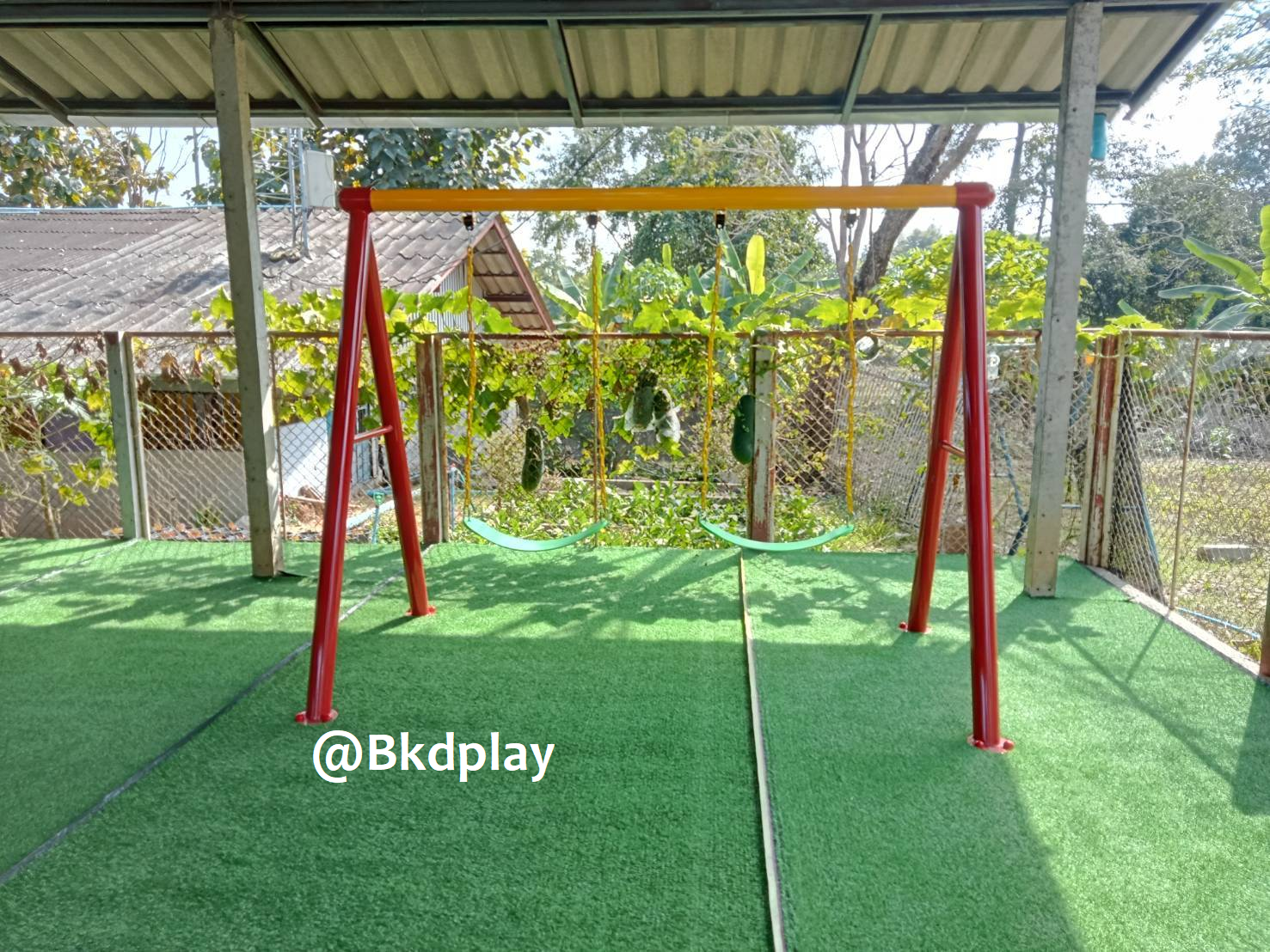 ชิงช้า2ที่นั่ง, เครื่องเล่นสนามเหล็กนำเข้า, ของเล่นสนาม, เครื่องเล่นสนามกลางแจ้ง พร้อมส่ง ขนาด 140x200x195 cm.