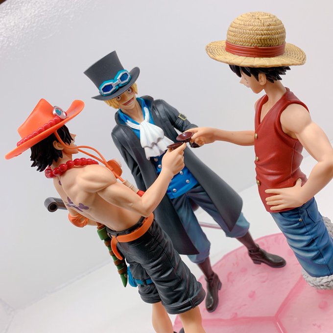 Brother Set ของแท้ JP แมวทอง - Magazine Figure Banpresto [โมเดลวันพีช] (3 ตัว)