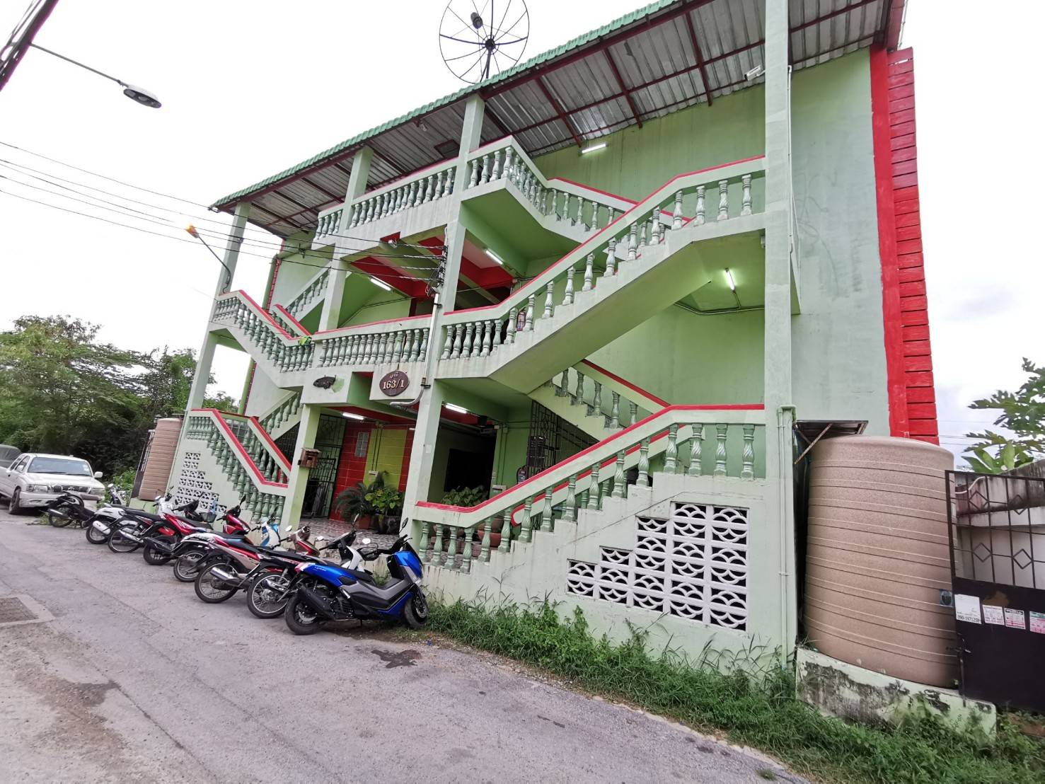 ขายอพาร์ทเมนต์ แสมดำ 65 ห้อง