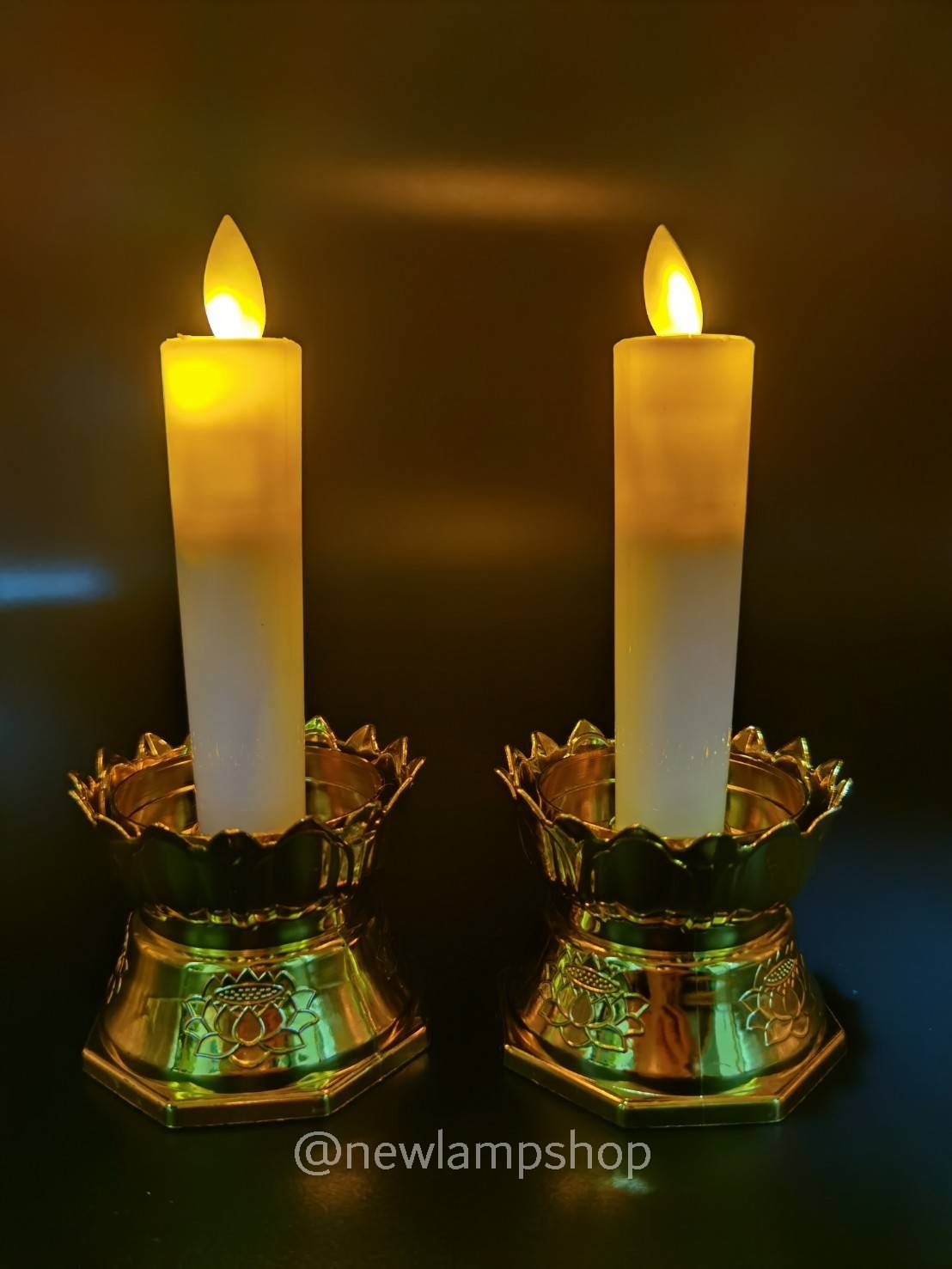 เชิงเทียนฐานบัว สูง 6.5" สีเหลือง/แดง/ขาว