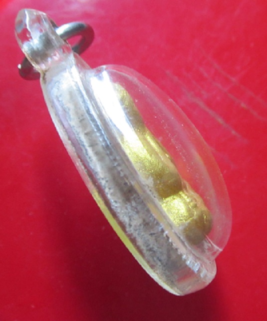 พระปิดตาหน้าทอง วัดสามง่าม จ.นครปฐม ปี2555 สภาพสวยพร้อมอัดกรอบพาสติกพร้อมใช้