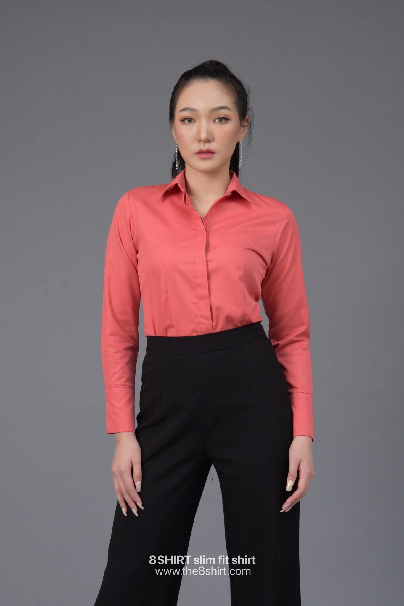 เสื้อเชิ้ตผู้หญิง ชมพูพั้นซ์ (Pink Punch) สลิมฟิต เข้ารูป แขนยาว เสื้อเชิ้ตทำงาน เสื้อยูนิฟอร์ม แบรนด์ 8SHIRT slim fit shirt พร้อมส่ง