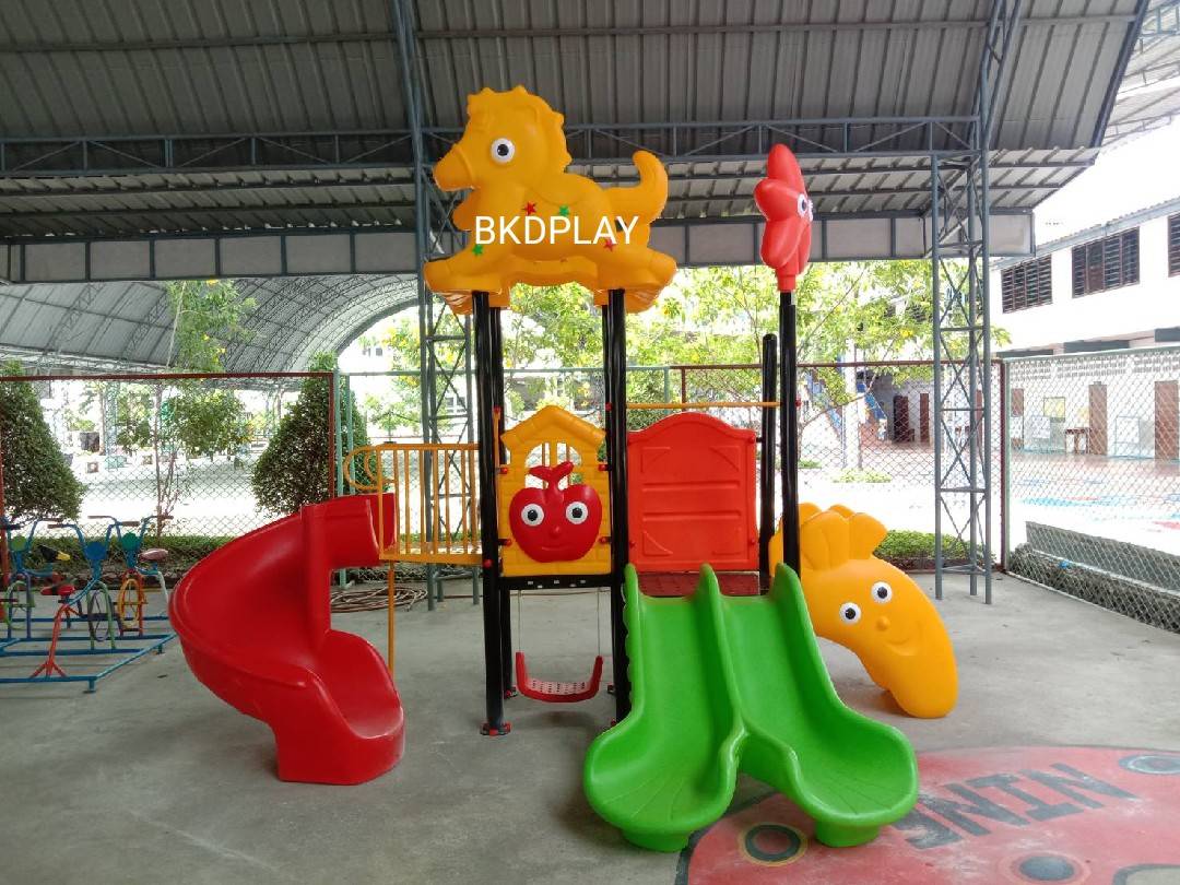 เครื่องเล่นสนามกลางแจ้ง, ชุดม้าน้อยท่องเที่ยว , กระดานลื่น, สไลเดอร์ ,ของเล่น,ครุภัณฑ์สนามเด็กเล่น, งบสพฐ.,โครงการโรงเรียนประชารัฐ