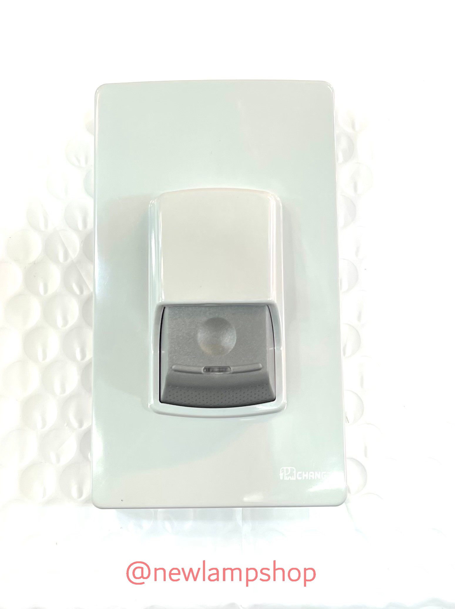 สวิทช์กดกระดิ่ง F-13 ชนิดกันน้ำได้ Door Bell Switch - waterproof ยี่ห้อ ช้าง