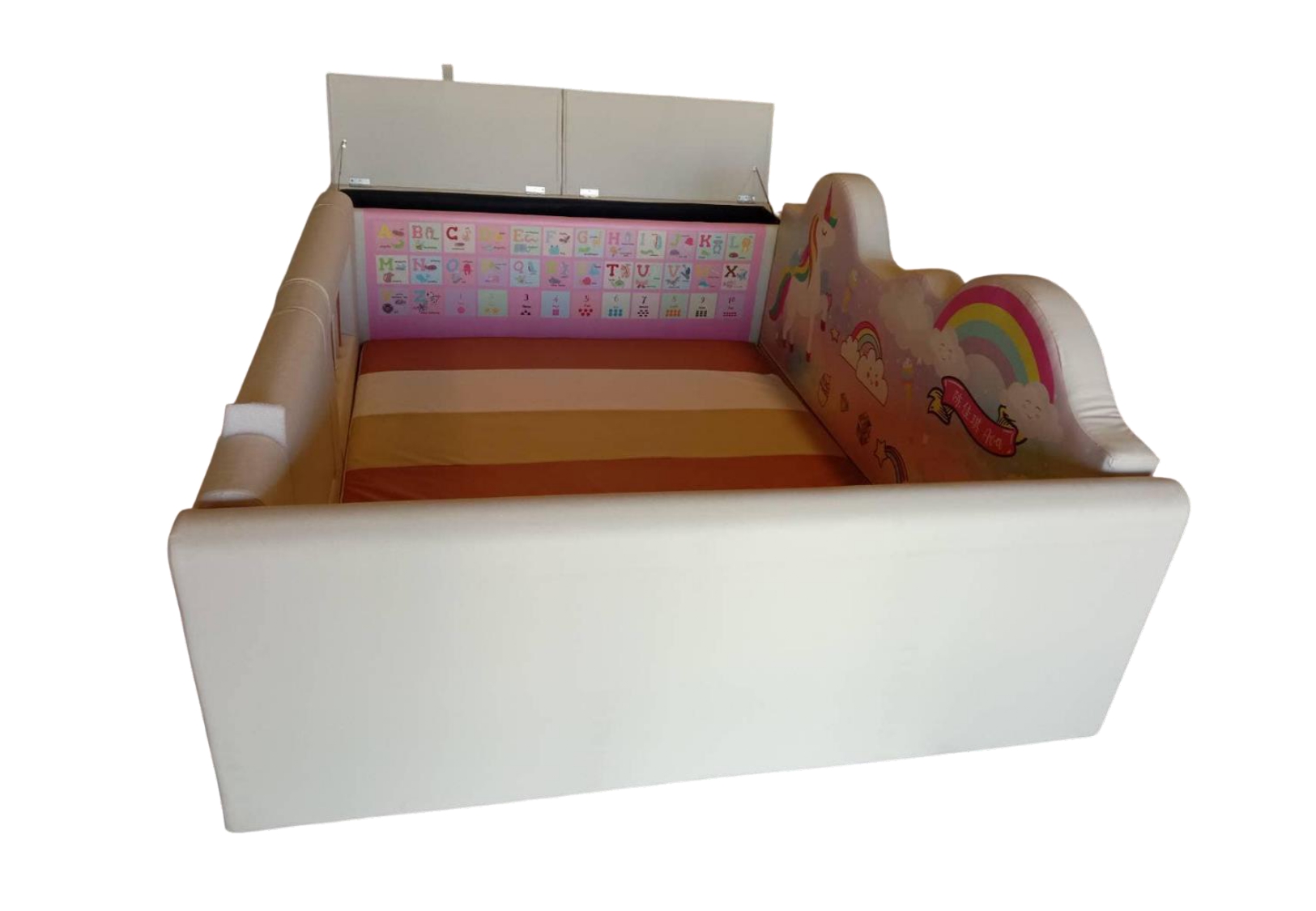 คอกกั้น ลายม้าน้อย มีช่องเก็บของ, คอกกั้นเด็ก,เตียงเด็ก,เบาะหนังนุ่มนิ่ม softplay, indoor playground kidszone ,สวนสนุกในร่ม ,รับสั่งทำบ่อบอล เตียงเด็กตามขนาด ขนาด 5-6x6.5 ฟุต