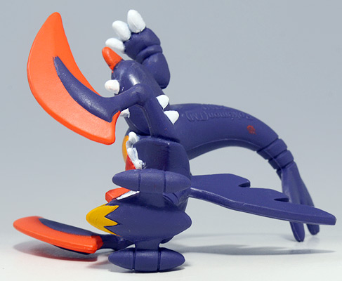 Mega Garchomp ของแท้ JP - Monster Collection Takara Tomy [โมเดลโปเกมอน]