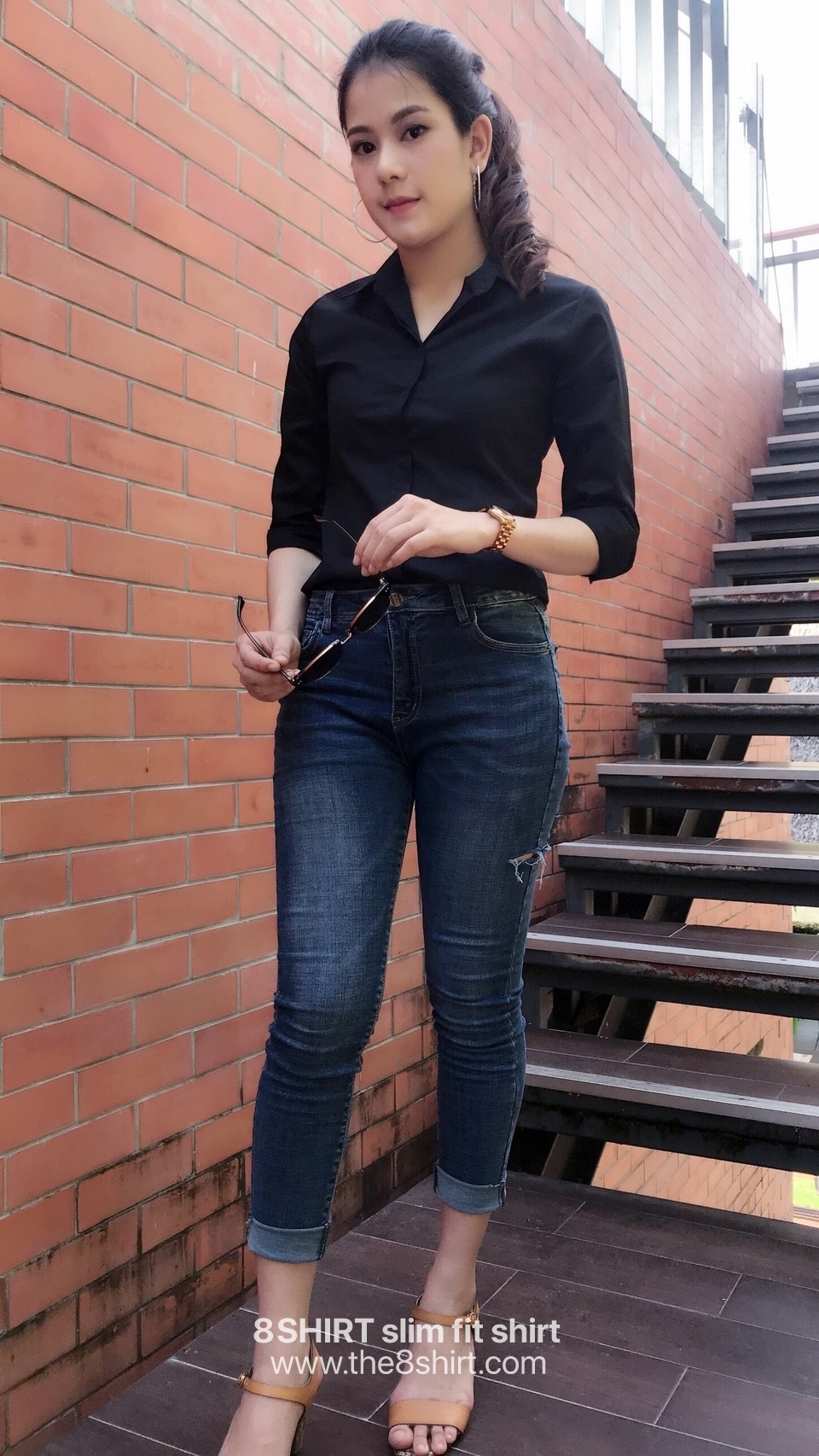 เสื้อเชิ้ตผู้หญิงสีดำ สลิมฟิต เข้ารูป แขนยาว เสื้อเชิ้ตทำงาน เสื้อยูนิฟอร์ม แบรนด์ 8SHIRT slim fit shirt พร้อมส่ง