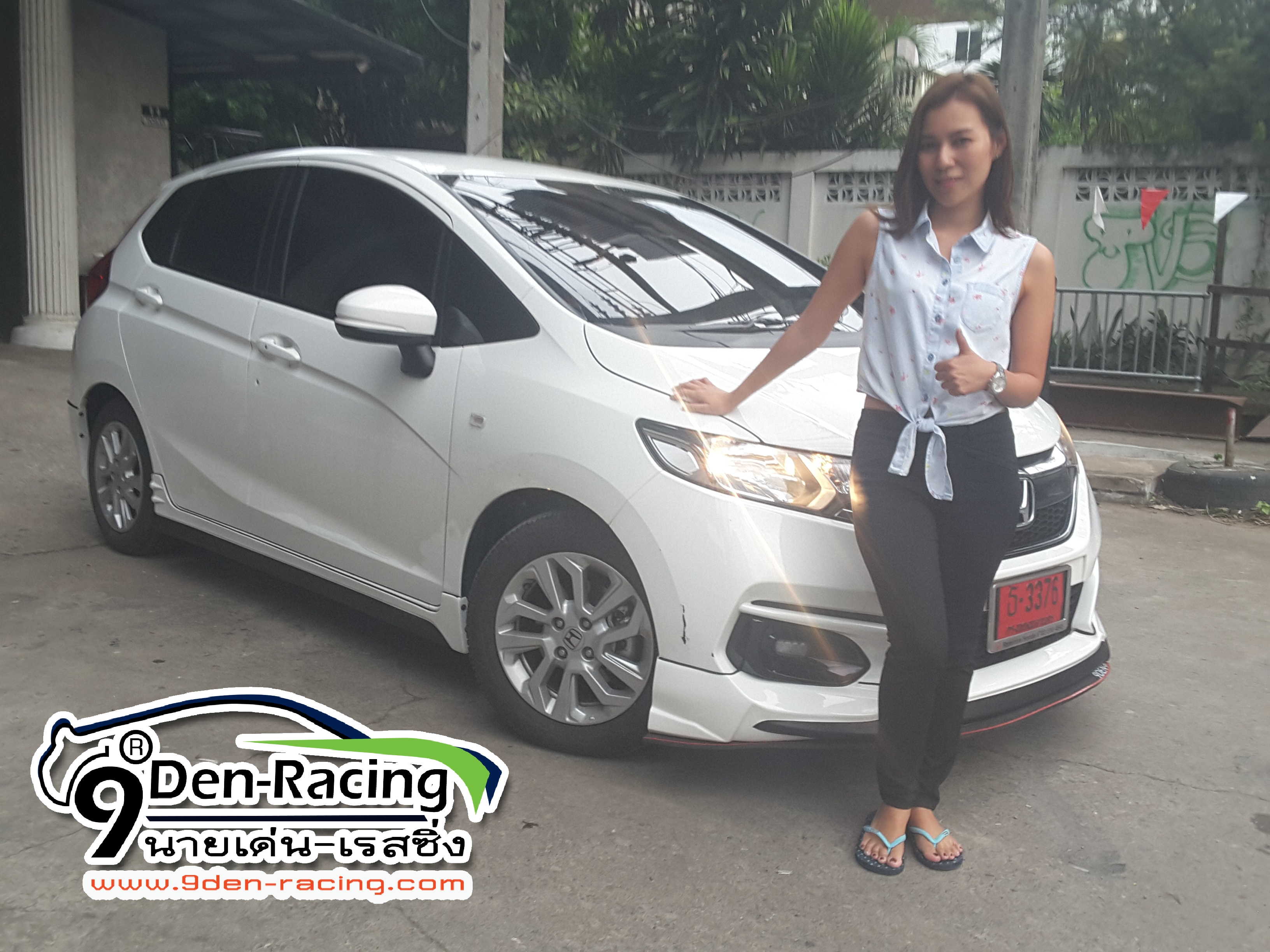 9DEN-MD-STYLE'17 VS HONDA JAZZ 2017-ON แค่เอาใจมา ก็ได้แระ 1000% กับท้ายท่อคู่แท้ พร้อมแล้วที่จะไปกับคุณ