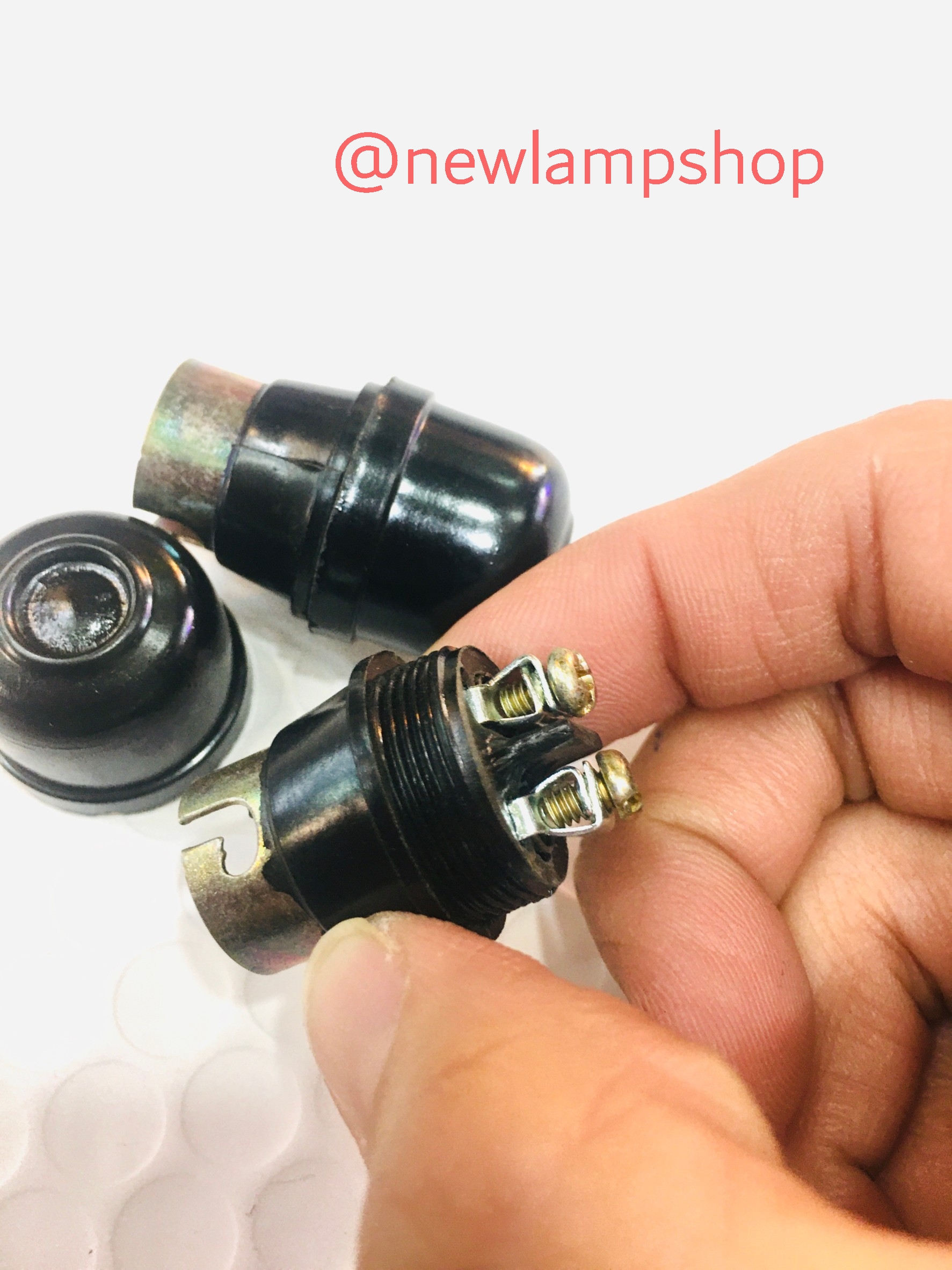 ขั้วห้อยเขี้ยวB15 ยี่ห้อSSR แบคกาไลท์ สำเนา