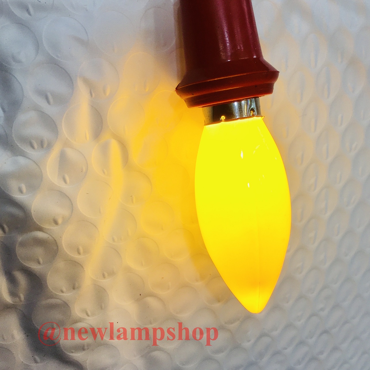 จำปาLED สีเหลืองทึบ E12 คู่ละ 30 บาท