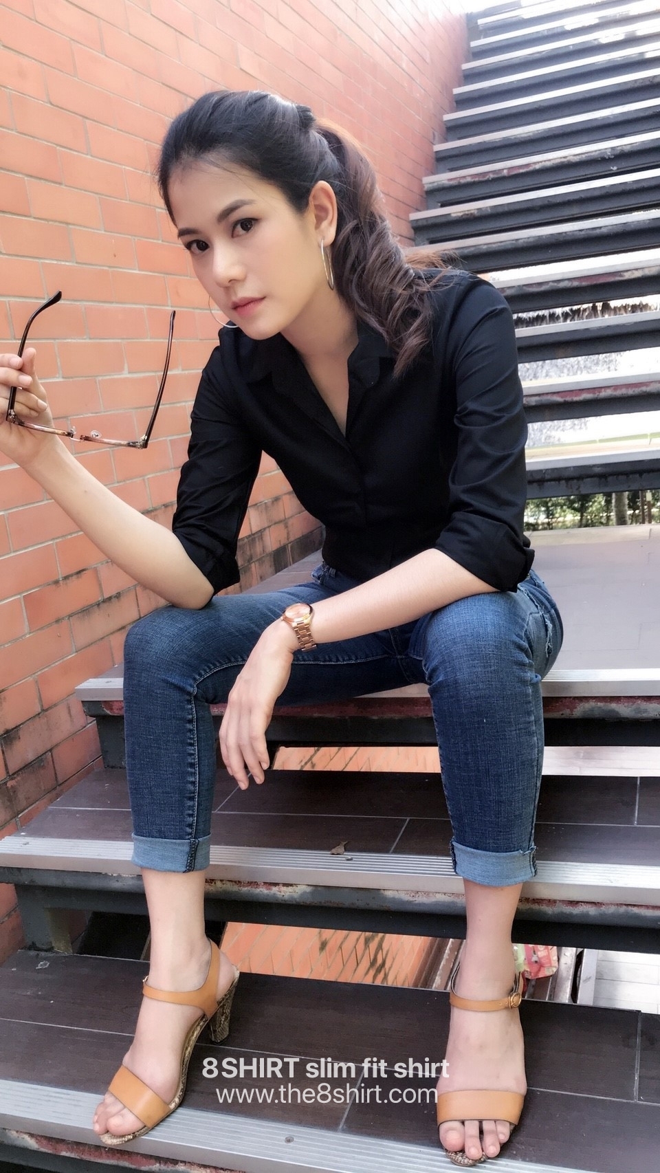เสื้อเชิ้ตผู้หญิงสีดำ สลิมฟิต เข้ารูป แขนยาว เสื้อเชิ้ตทำงาน เสื้อยูนิฟอร์ม แบรนด์ 8SHIRT slim fit shirt พร้อมส่ง