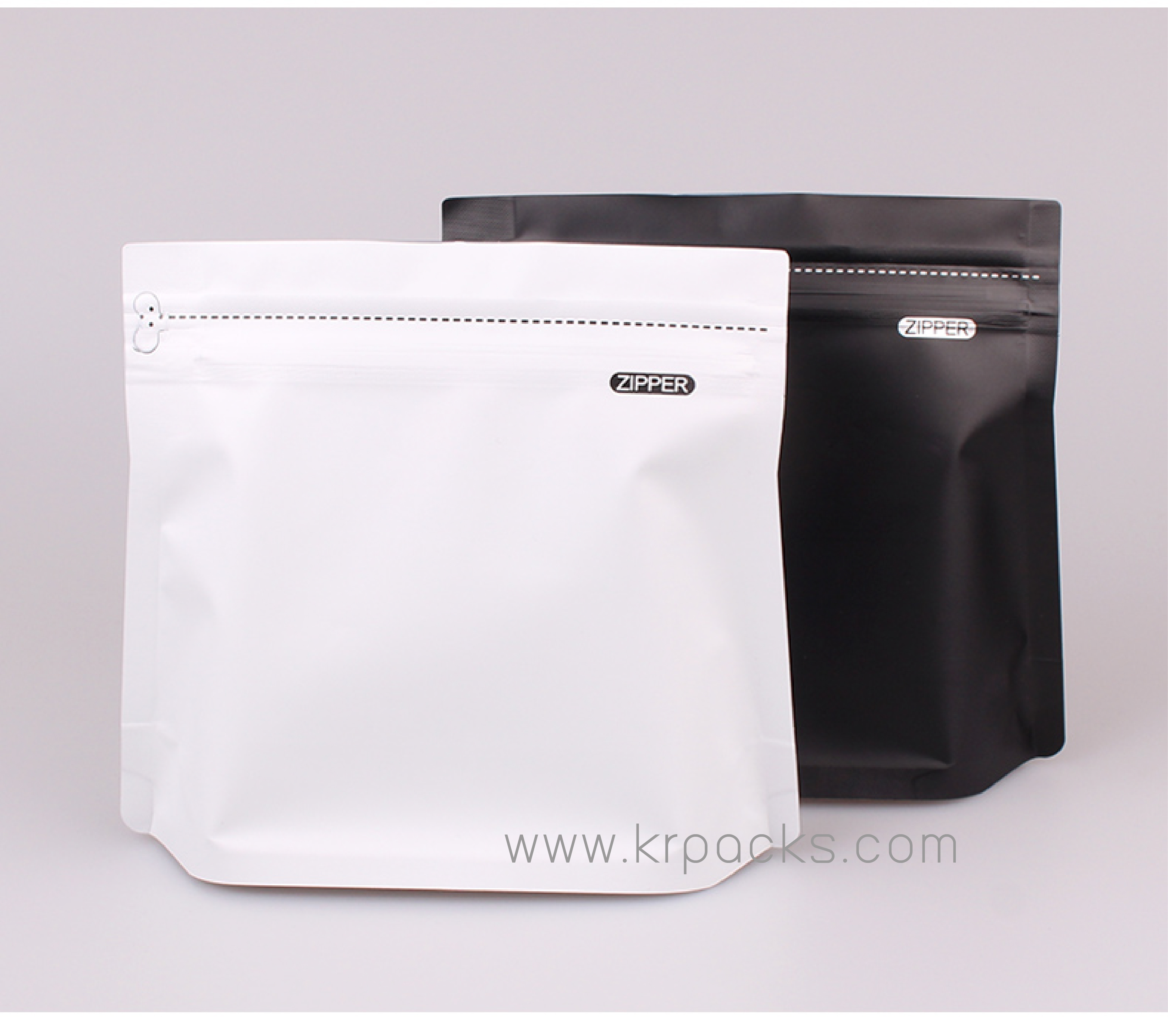 ถุงซิปแนวนอน ฟอยล์สี ขนาด 20*16*8 cm.(150g)