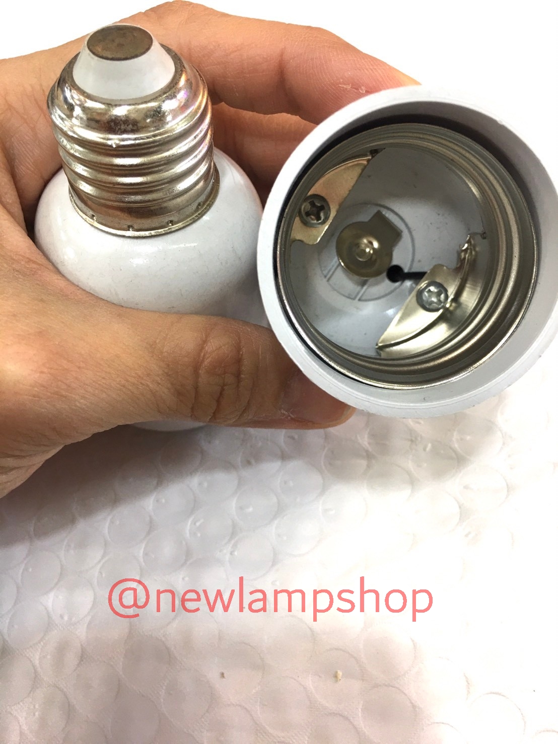ขั้วแปลงE27 แปลงจากขั้วหลอดไฟ E40 ให้เป็นขั้ว E27