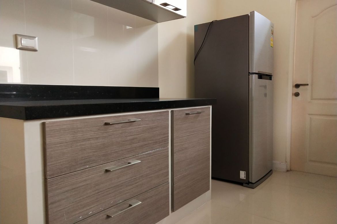 บ้านเดี่ยว เดอะ พาลาซโซ่ ราษฎร์บูรณะ 27mb THE PALAZZO RATBURANA 2 ชั้น เนื้อที่ : 102.6 พื้นที่ใช้สอย : 320 ห้องนอน : 3