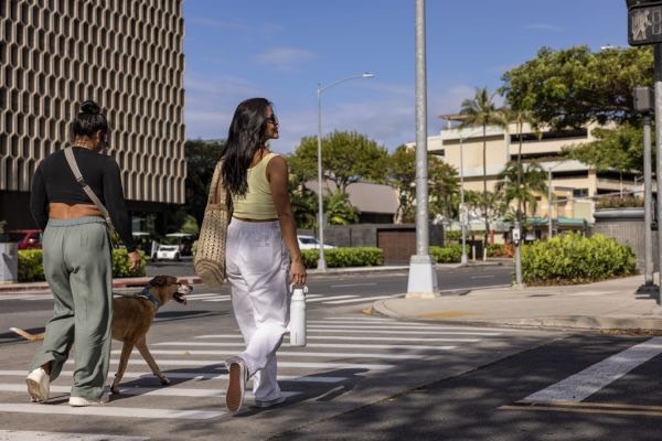 Iceflow™ Aerolight Fast Flow Water Bottle 24Oz Navy