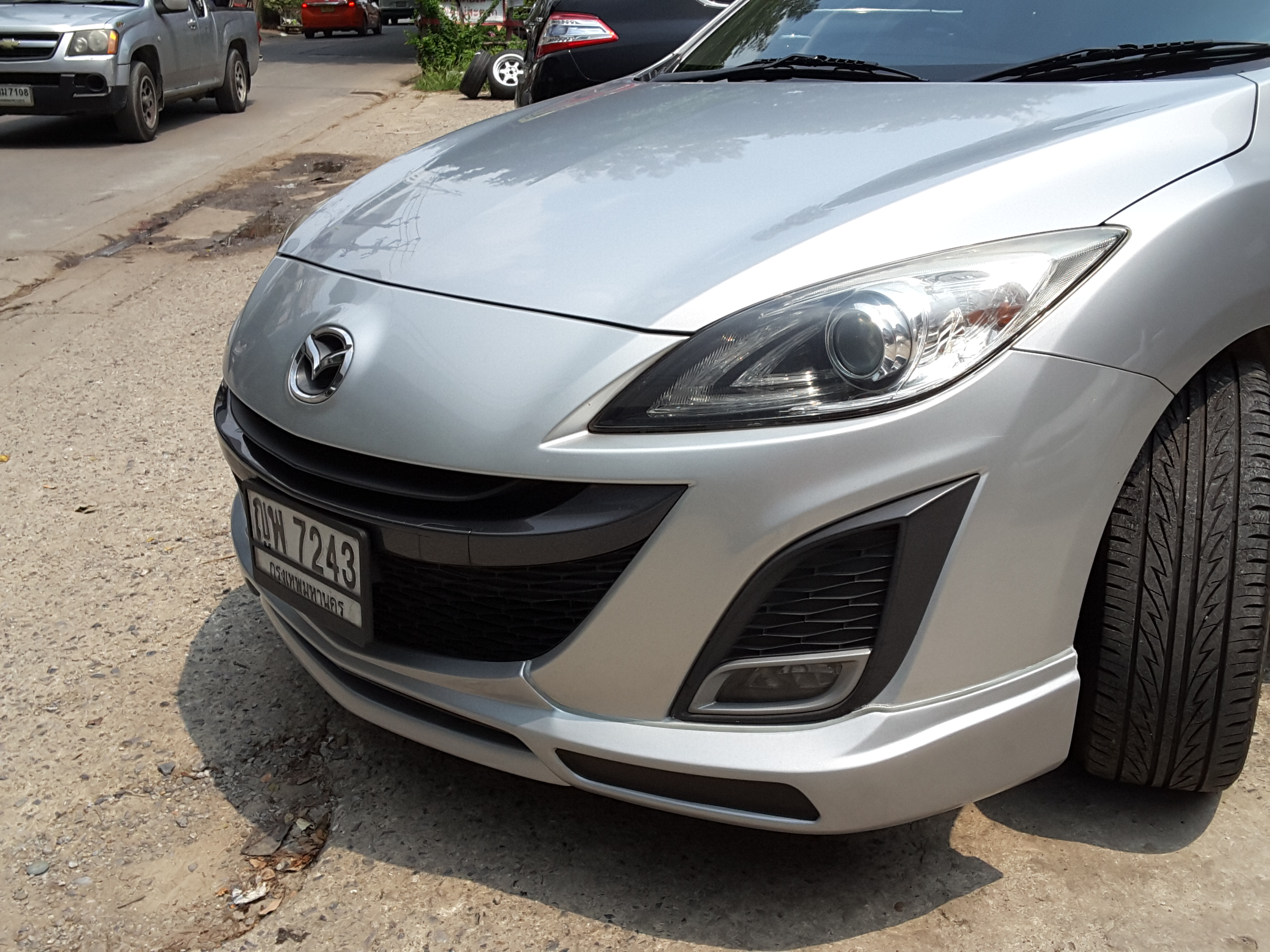 9DEN&KENSTYLE VS MAZDA3 5D'09-13 [กับสัมผัสแรกของความแตกต่างอย่างผู้นำ กำเนิดแล้ววันนี้]