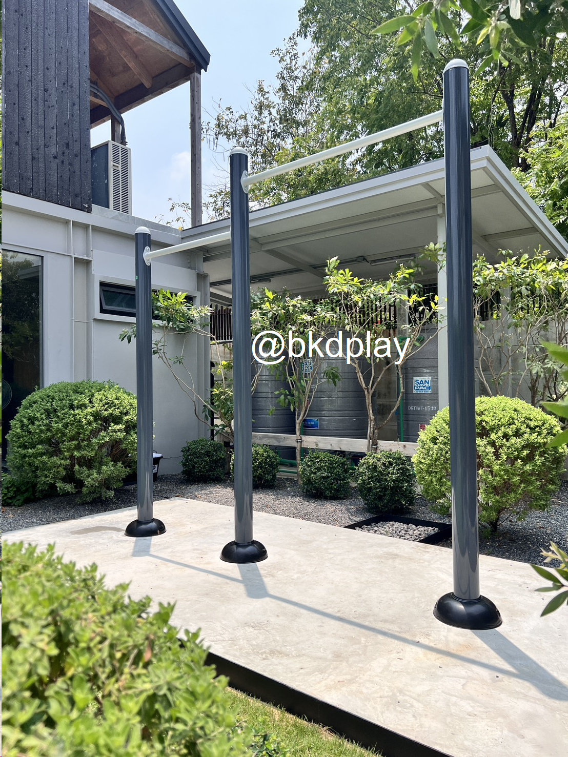 เครื่องออกกำลังกาย กลางแจ้ง ชุดอุปกรณ์ บริหารแขน หน้าอก หัวไหล่ แบบบาร์โหน 2 ระดับ ลานกีฬา อเนกประสงค์ สนามกีฬา ขนาด 11 x 300 x 260 ซม.