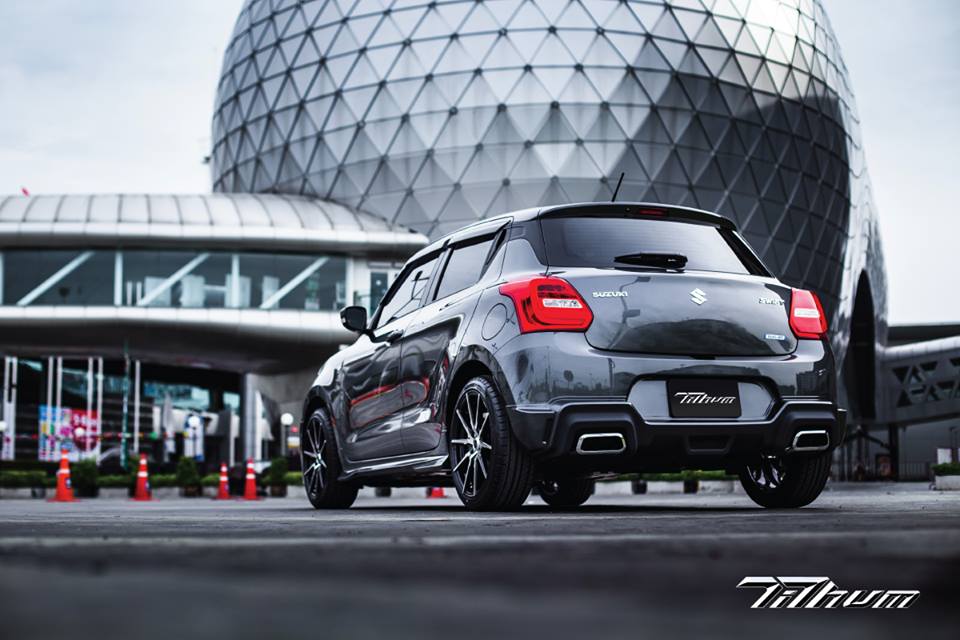 8.9Den&Tithum VS Suzuki Swift'18-ปัจจุบัน [สปอร์ตเหนือระดับลงตัวพร้อมแล้วที่จะก้าวไปกับคุณๆ]