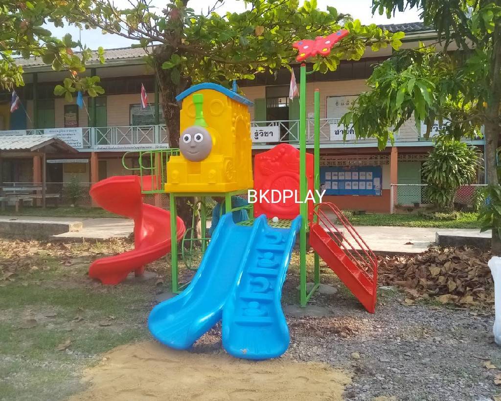 เครื่องเล่นสนามกลางแจ้ง-ในร่ม, ชุดรถไฟเหลืองกับผีเสื้อ B, สนามเด็กเล่น,เครื่องเล่นเด็ก, ครุภัณฑ์สนามเด็กเล่น, งบ สพฐ.,โครงการโรงเรียนประชารัฐ ศูนย์พัฒนาเด็กเล็ก playground,สไลเดอร์