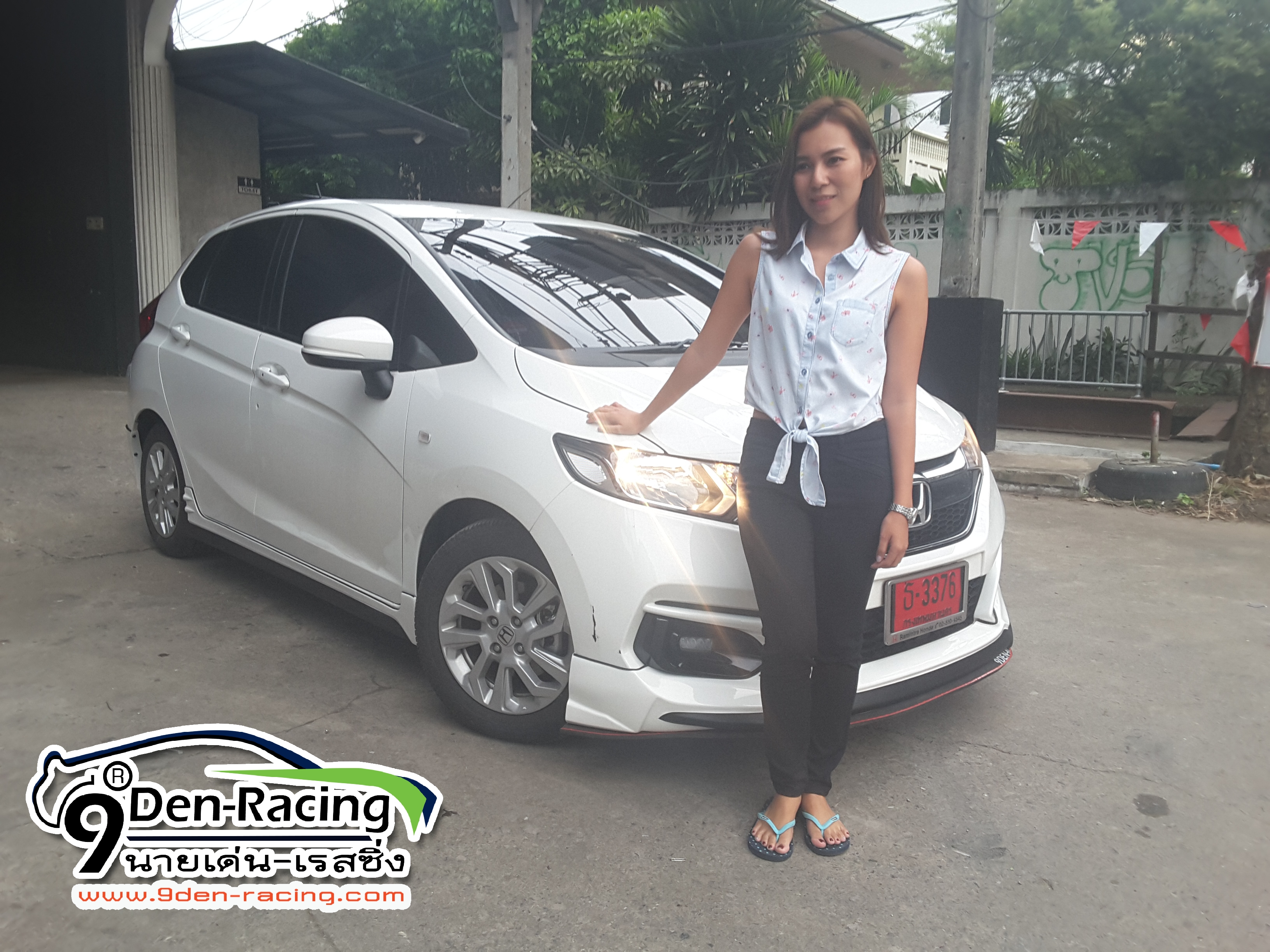 9DEN-MD-STYLE'17 VS HONDA JAZZ 2017-ON แค่เอาใจมา ก็ได้แระ 1000% กับท้ายท่อคู่แท้ พร้อมแล้วที่จะไปกับคุณ