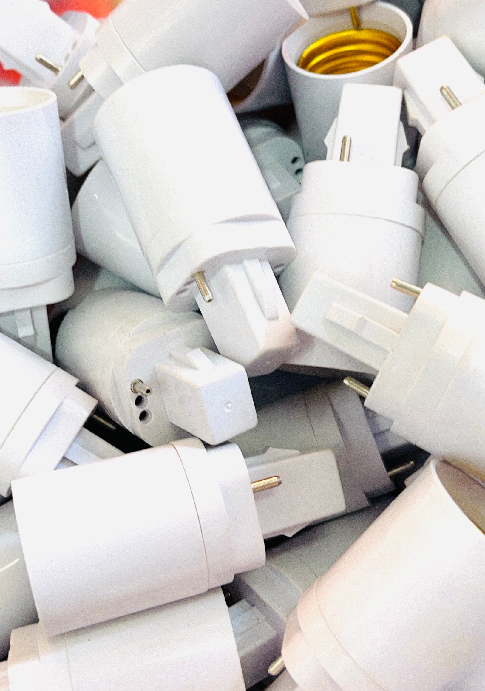 ขั้วแปลงขา PLC (แปลงหลอดขั้ว E27 เป็น PLC)