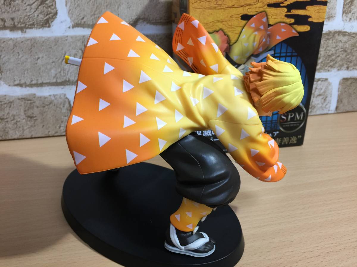 Zenitsu ของแท้ JP - Super Premium Sega [โมเดล Demon Slayer]