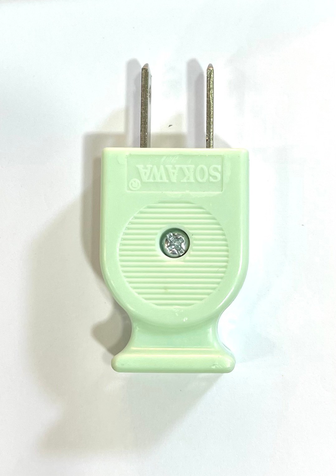 ปลั๊กตัวผู้ 2 ขาแบน ทองเหลือง Sokawa 0815-0 // 15A 220V