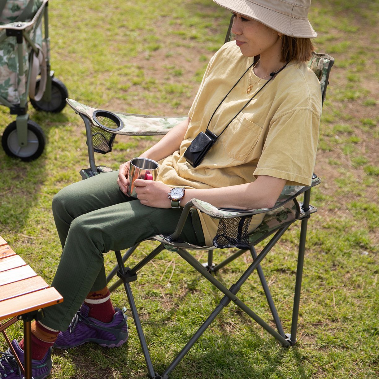 CM stomp chair action natural 2000035349