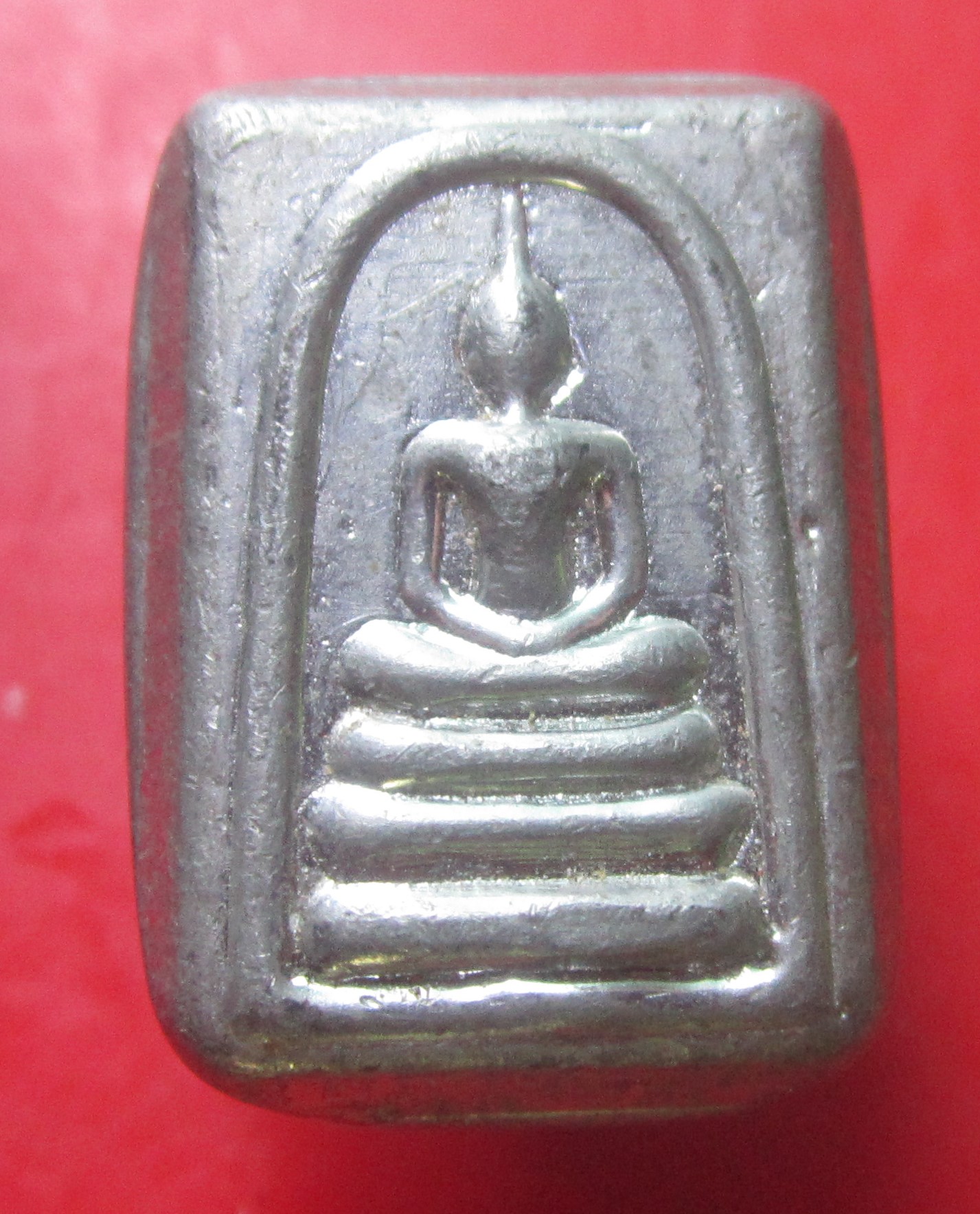 พระสมเด็จเนื้อตะกั่ว วัดสามแสน ซอย23 อ.พัฒนานิคม จ.ลพบุรี รุ่น1