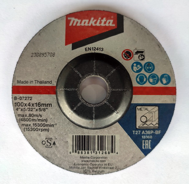 แผ่นเจียร์ MAKITA 4x4 (25/PK)