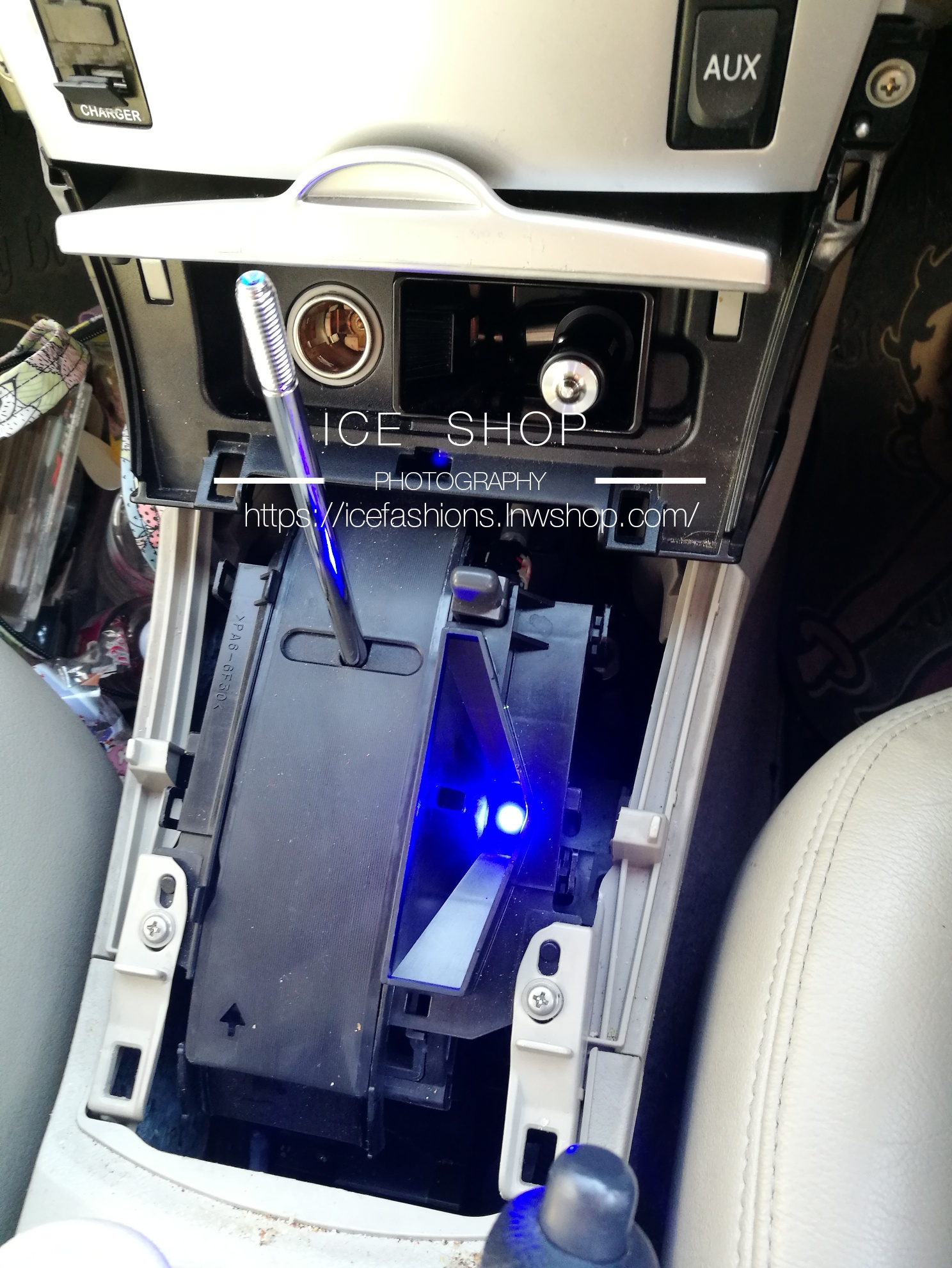 หลอดไฟเกียร์ Ice Blue