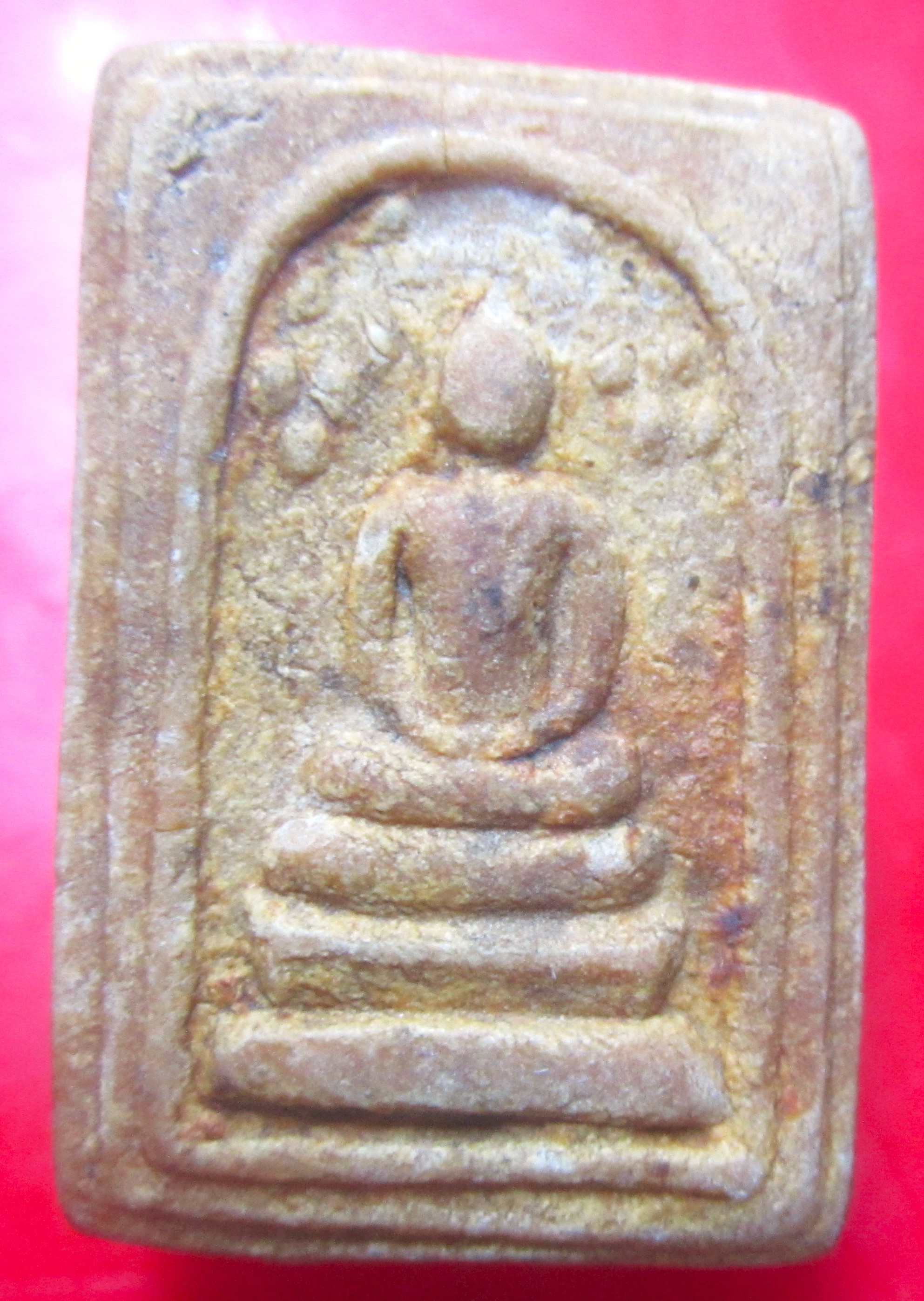 พระสมเด็จปรกโพธิ์ เนื้อผงน้ำมันเก่า ปี251 กว่าเกจิคับ ไม่ทราบที่
