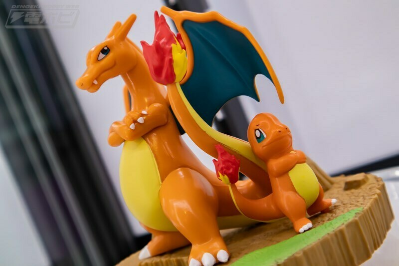 Charizard & Charmander ของแท้ JP - Banpresto [โมเดลโปเกมอน] (2 ตัว)