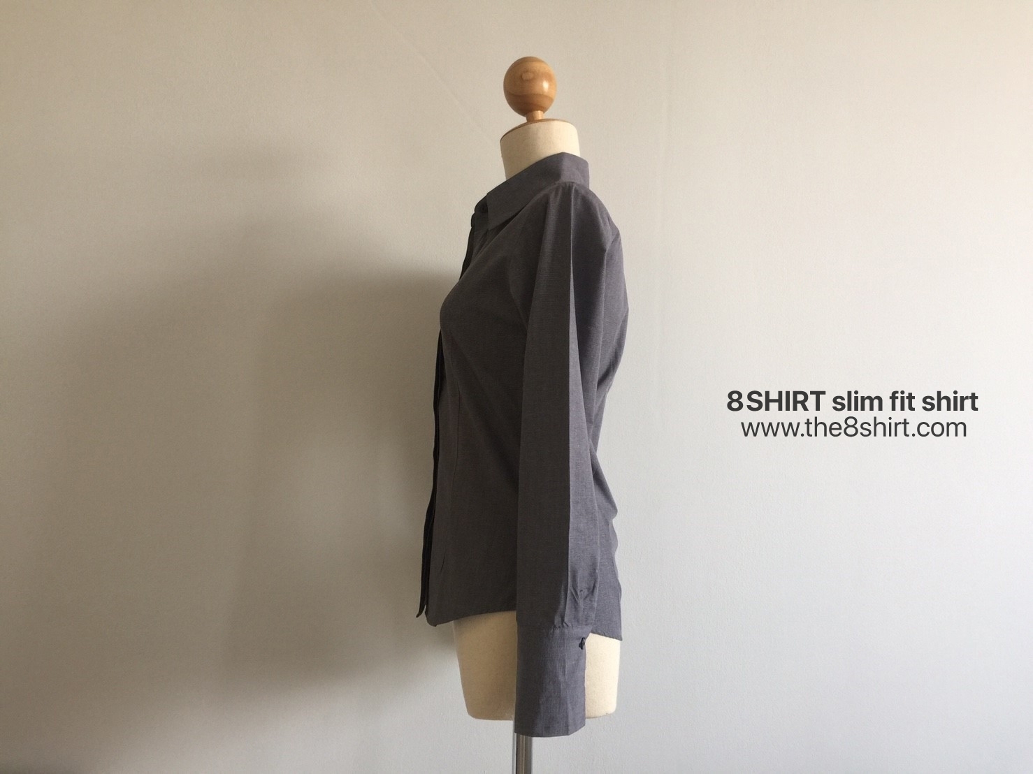 เสื้อเชิ้ตผู้หญิงสีเทาเข้ม สลิมฟิต เข้ารูป แขนยาว เสื้อเชิ้ตทำงาน เสื้อยูนิฟอร์ม แบรนด์ 8SHIRT slim fit shirt พร้อมส่ง