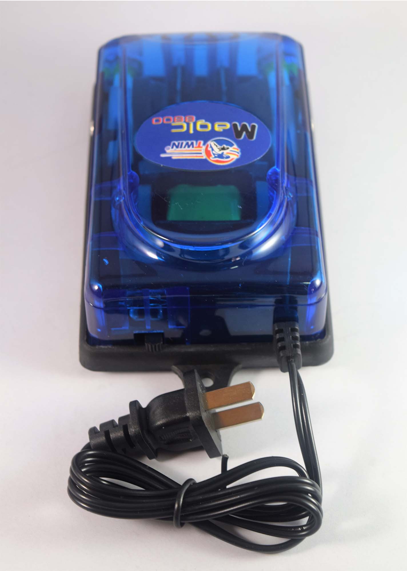 ปั้มลม ปั้มออกซิเจน 2 ทาง Magic 8800 แถมฟรีสายยาง3เมตรและหัวทรายจิ๋ว2หัว พร้อมใช้งาน