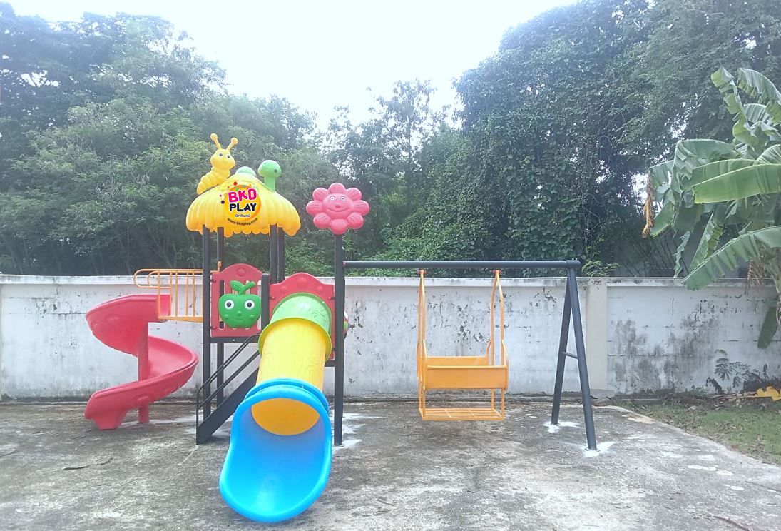 ส่งติดตัั้งฟรี เครื่องเล่นสนามกลางแจ้ง ชุดหลังคาหนอน ,สไลเดอร์ใหญ่,ครุภัณฑ์สนามเด็กเล่น,งบ.สพฐ,โครงการโรงเรียนประชารัฐ, เครื่องเล่นสนามระดับก่อนประถมศึกษา, งบประมาณ80,000