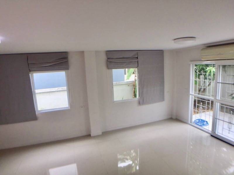 ขายทาวน์เฮ้าส์ ศุภาลัย พรีโม่ วัดส้มเกลี้ยง 2 ชั้น 30 ตรว 3 นอน หลังมุม ต้นโครงการ สภาพใหม่ สวย ถูกสุดในโครงการ