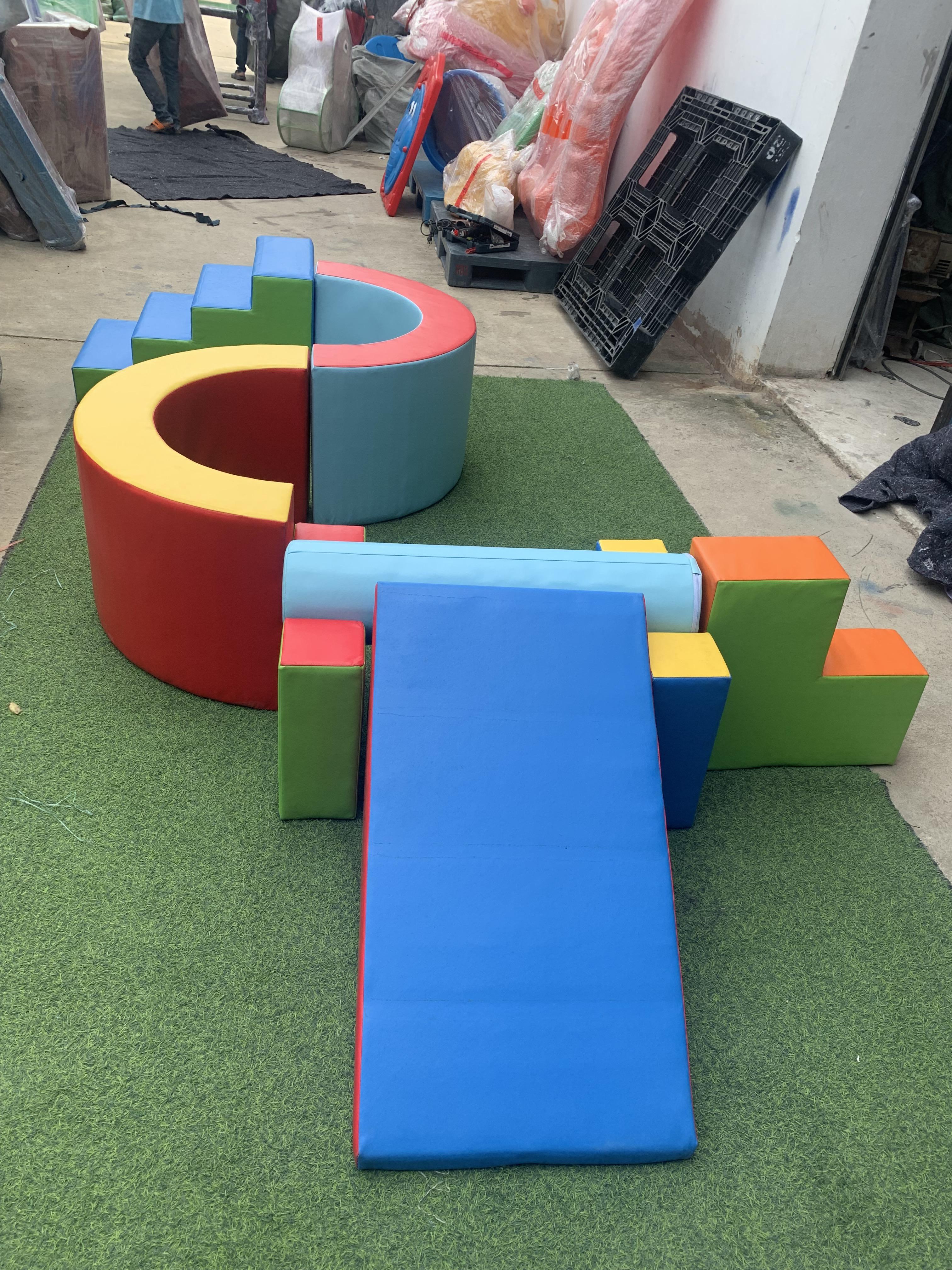 ปีนป่าย เบาะนุ่ม pvc พัฒนาการกล้ามเนื้อ 8 ชิ้น พร้อมส่ง