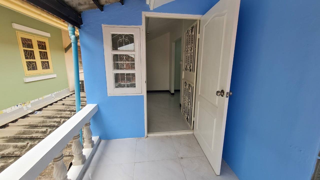 ขายหมู่บ้านพฤกษา 11 คลองหลวงเรียบคลอง3ปทุมธานี มีเงินเดือน 14,000 ผ่อนเดือนละ6,000