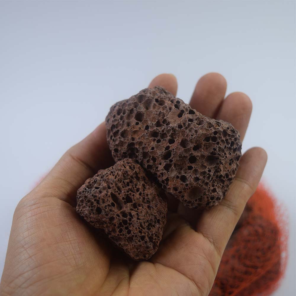 หินคีรีก้า รูพรุนสูง มีสารที่มีประโยชน์กับสัตว์น้ำมาก บรรจุ 1กก. แถมใยแก้วอย่างดี 1 แผ่น