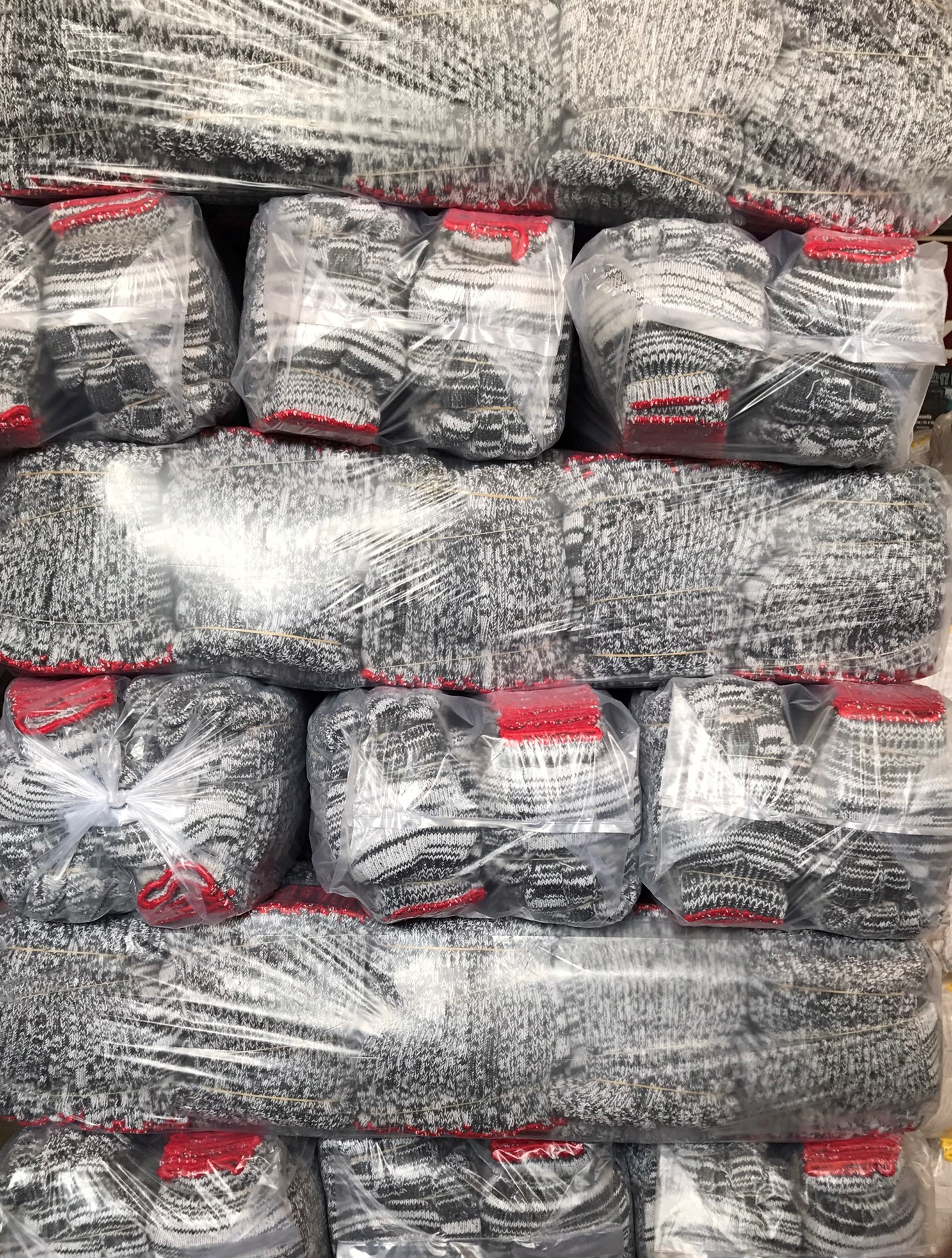 ถุงมือผ้าลายเทา 7ขีด ไม่เปื่อยง่าย